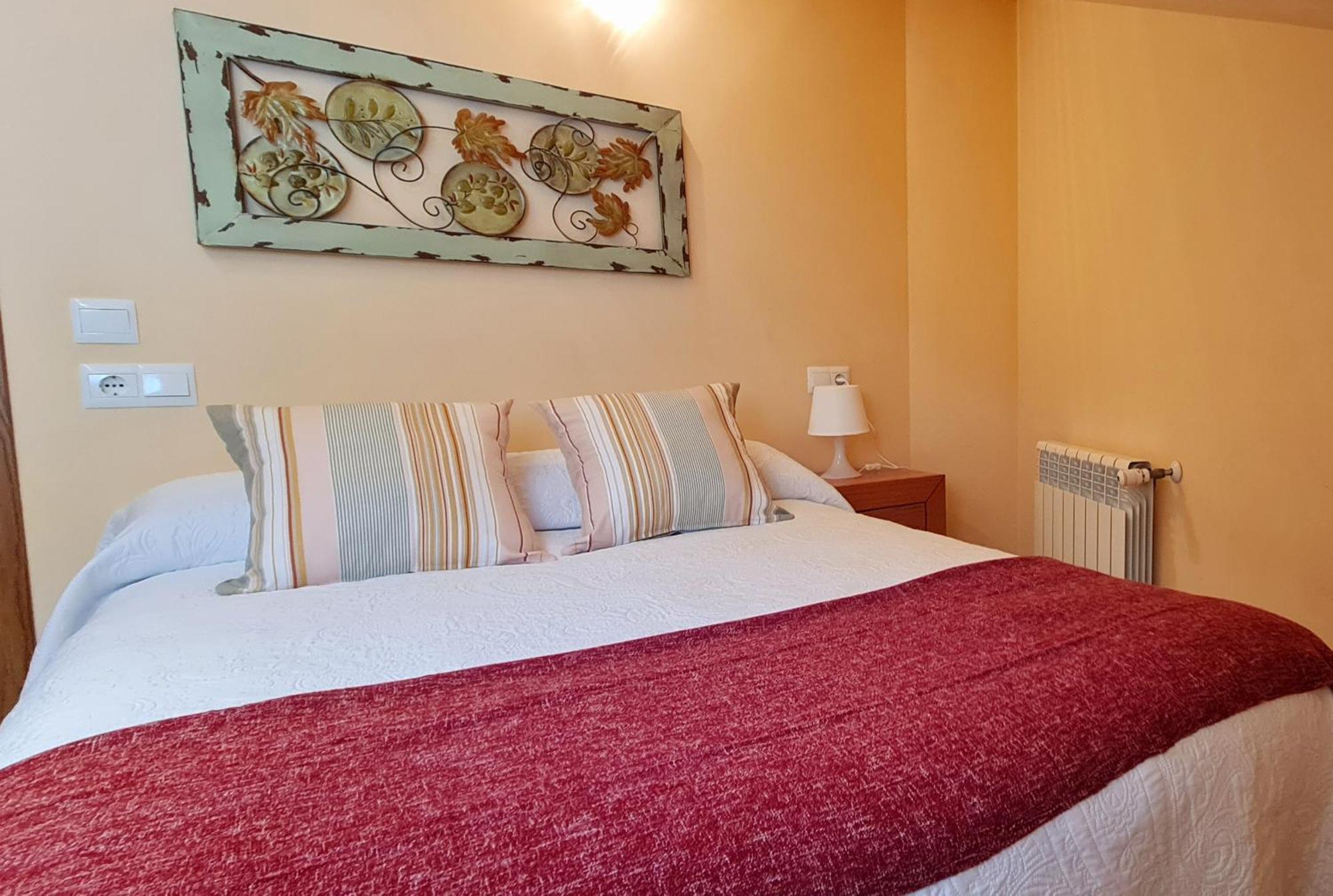 Apartamentos El Pigazu Onís Eksteriør billede